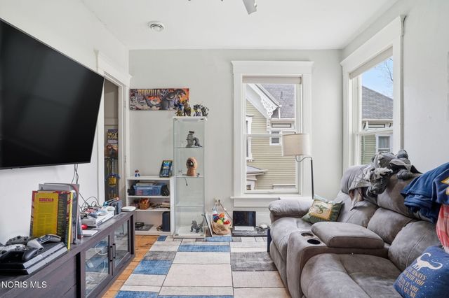 835 S Main Street, Findlay, OH 45840