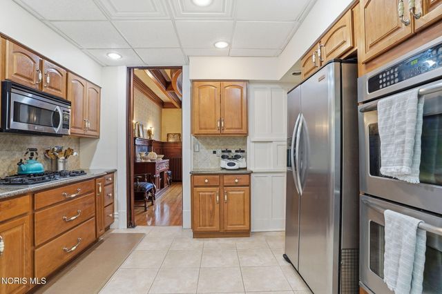 835 S Main Street, Findlay, OH 45840