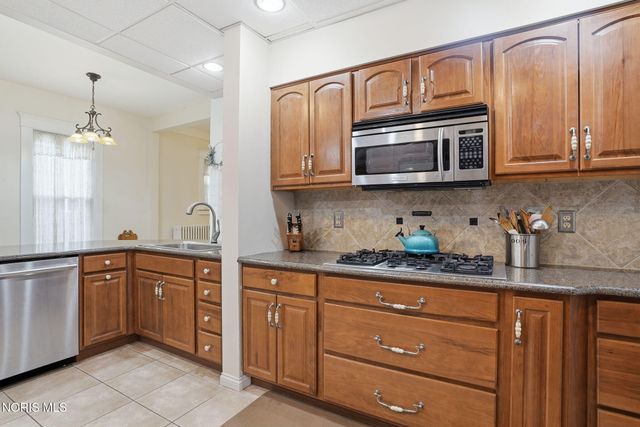 835 S Main Street, Findlay, OH 45840