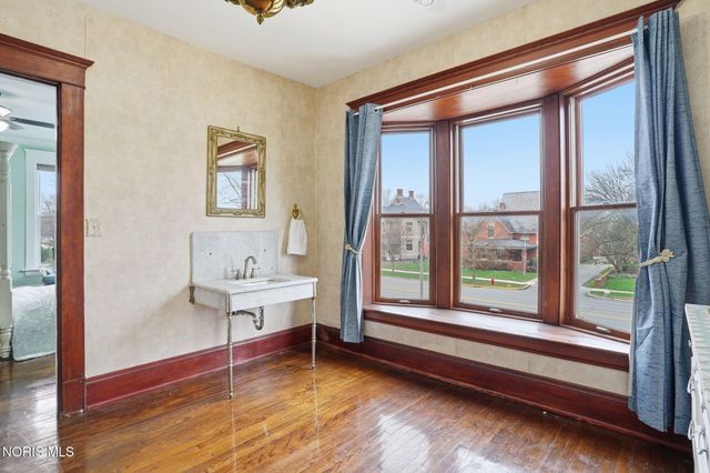 835 S Main Street, Findlay, OH 45840