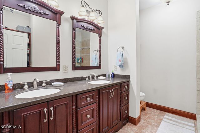 835 S Main Street, Findlay, OH 45840