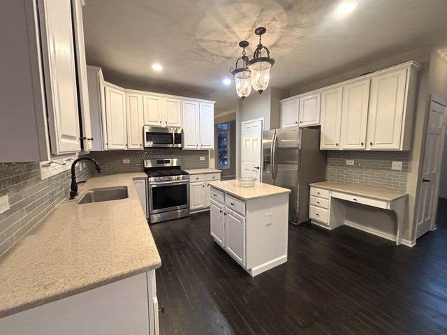 1705 South Court, Batavia, IL 60510