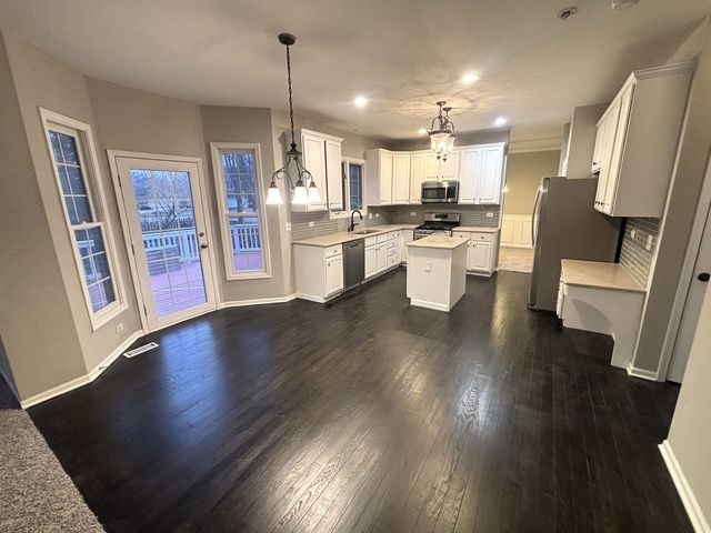 1705 South Court, Batavia, IL 60510