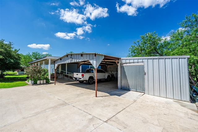 278 Forister Ranch DR, Dale, TX 78616