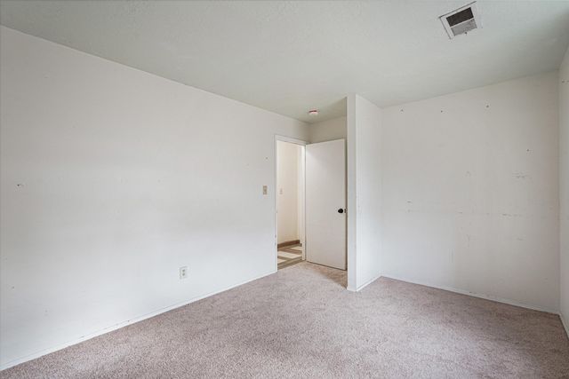 868 Campfire Road SE, Rio Rancho, NM 87124