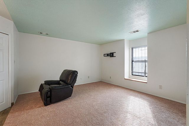 868 Campfire Road SE, Rio Rancho, NM 87124
