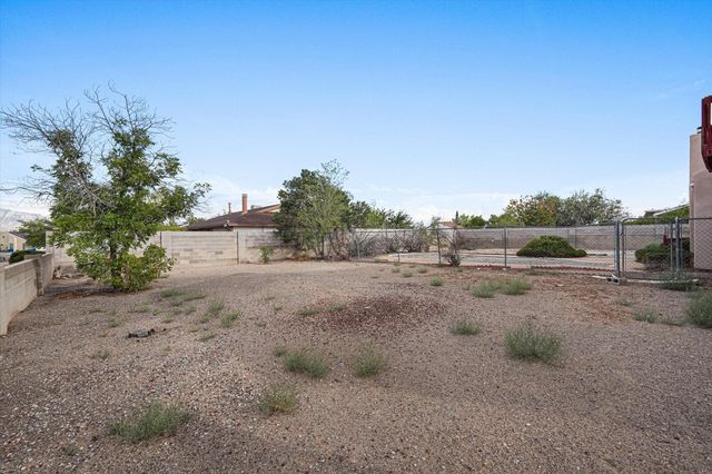 868 Campfire Road SE, Rio Rancho, NM 87124