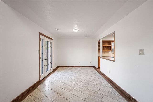 868 Campfire Road SE, Rio Rancho, NM 87124