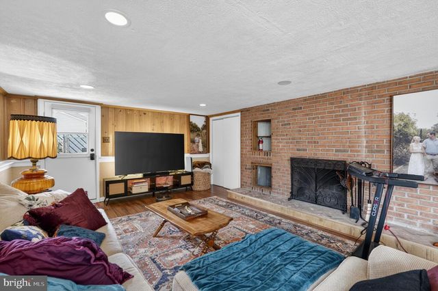 506 ARCH ST, Delran, NJ 08075