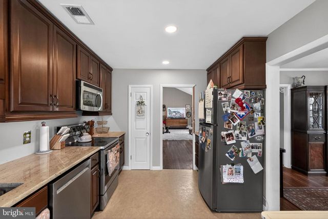 506 ARCH ST, Delran, NJ 08075