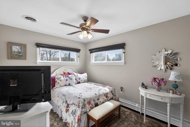 506 ARCH ST, Delran, NJ 08075