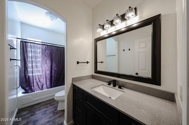 4730 N GREENVIEW Circle W, Litchfield Park, AZ 85340