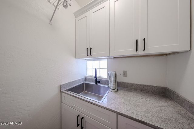 4730 N GREENVIEW Circle W, Litchfield Park, AZ 85340