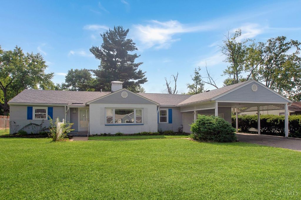 213 Kenec Drive, Middletown, OH 45042