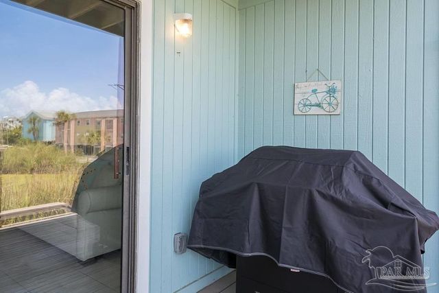 1687 Bulevar Mayor, Pensacola Beach, FL 32561