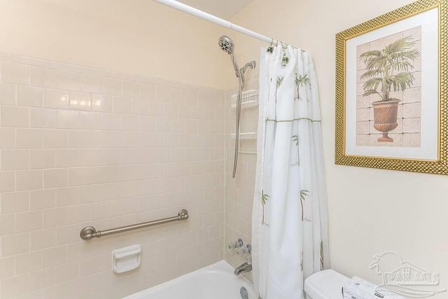 1687 Bulevar Mayor, Pensacola Beach, FL 32561