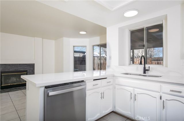 805 Jason Court, Lancaster, CA 93534