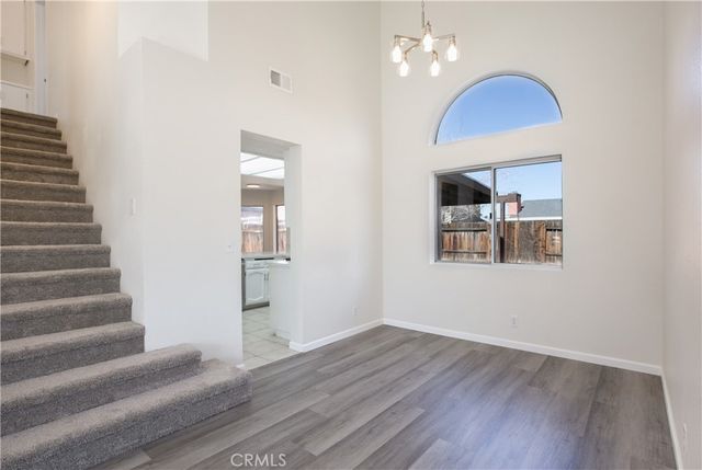 805 Jason Court, Lancaster, CA 93534