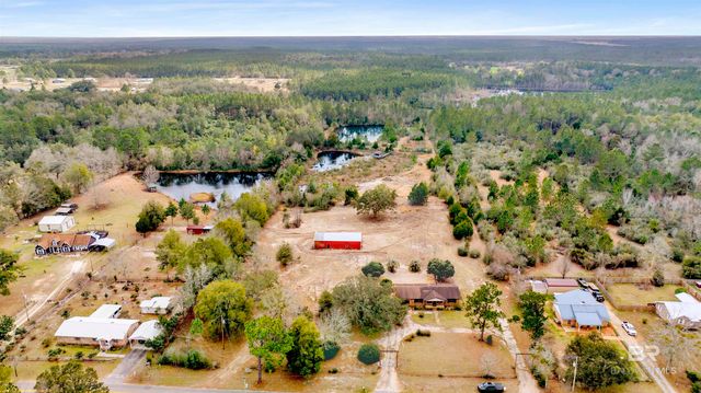 32106 W Seminole Road, Seminole, AL 36574