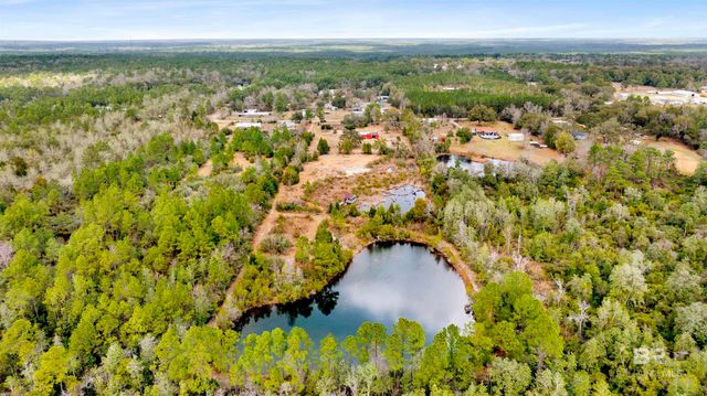 32106 W Seminole Road, Seminole, AL 36574