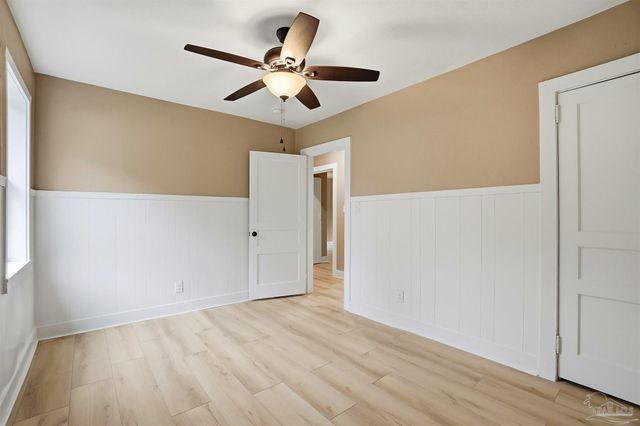 406 Coulter Ave, Cantonment, FL 32533