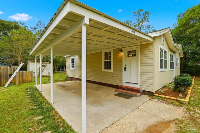 406 Coulter Ave, Cantonment, FL 32533