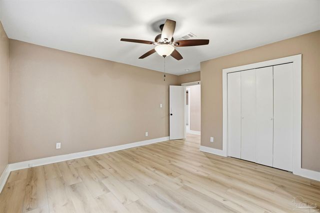 406 Coulter Ave, Cantonment, FL 32533