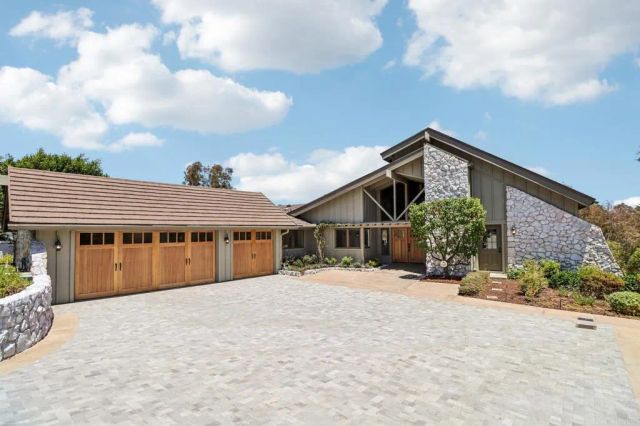4955 Rancho Viejo Drive, Del Mar, CA 92014