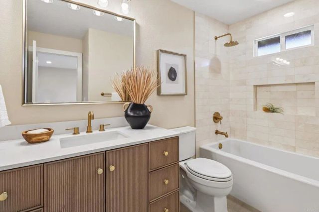 4955 Rancho Viejo Drive, Del Mar, CA 92014