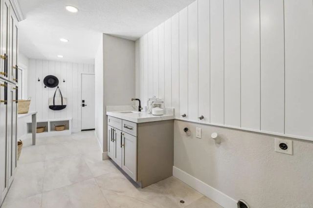4955 Rancho Viejo Drive, Del Mar, CA 92014
