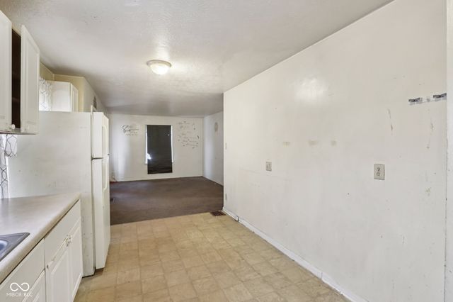 5341 E 21st Street, Indianapolis, IN 46218