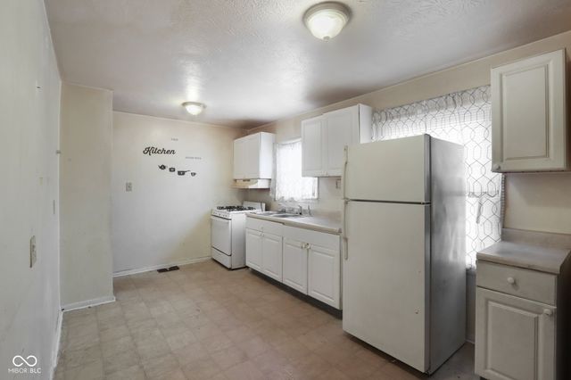 5341 E 21st Street, Indianapolis, IN 46218