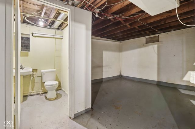 5341 E 21st Street, Indianapolis, IN 46218