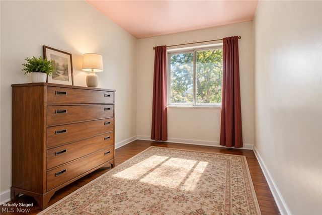 3106 Williamsburg Street NW, Warren, OH 44485