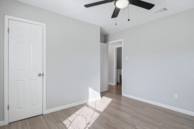 600 M L King Jr Boulevard, Athens, TX 75751