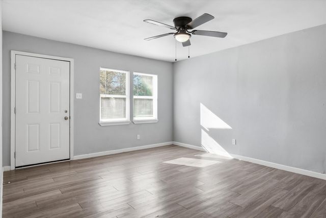 600 M L King Jr Boulevard, Athens, TX 75751