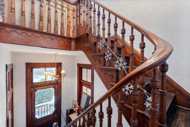 411 E 10th Street, Newport, KY 41071