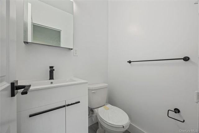 1050 Vermont Street 4B, Brooklyn, NY 11207