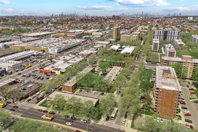 1050 Vermont Street 4B, Brooklyn, NY 11207
