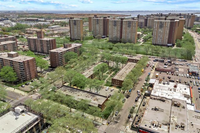 1050 Vermont Street 4B, Brooklyn, NY 11207