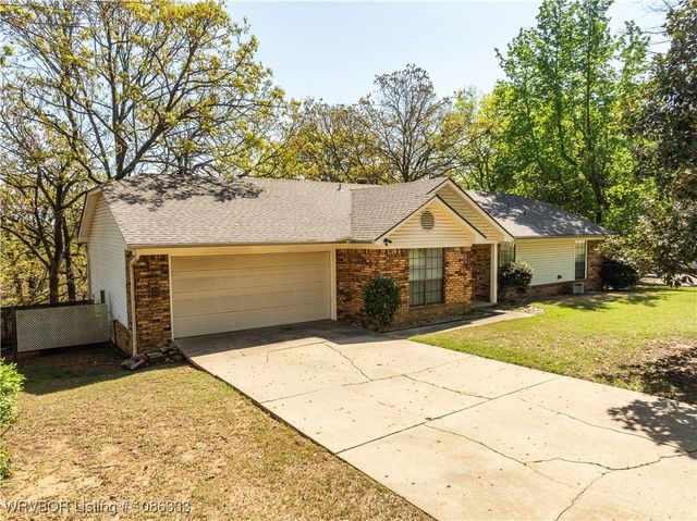 7906 Valley Forge Road, Fort Smith, AR 72903