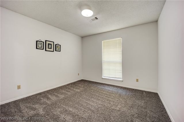 7906 Valley Forge Road, Fort Smith, AR 72903