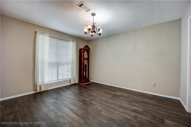 7906 Valley Forge Road, Fort Smith, AR 72903