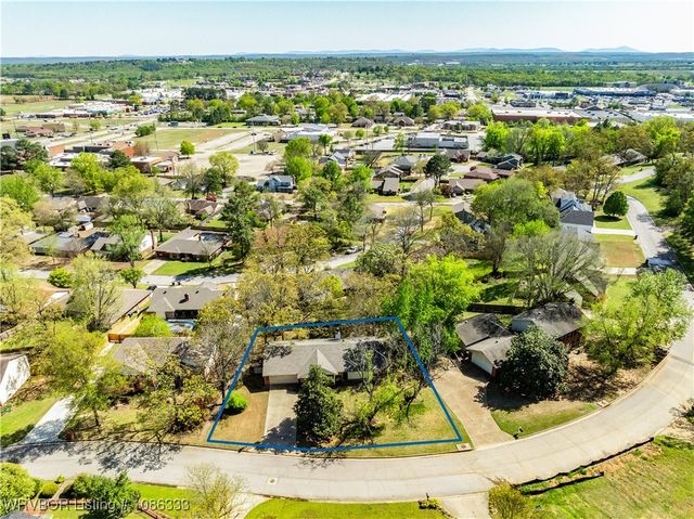 7906 Valley Forge Road, Fort Smith, AR 72903