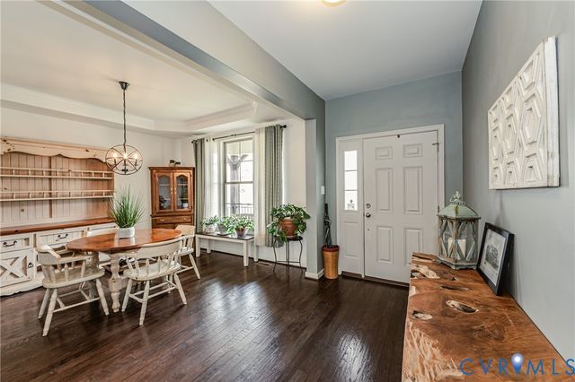 11900 James Overlook Ct, Chester, VA 23836