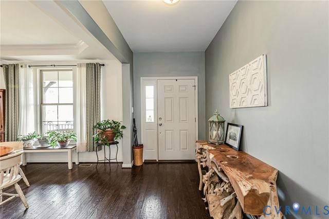 11900 James Overlook Ct, Chester, VA 23836