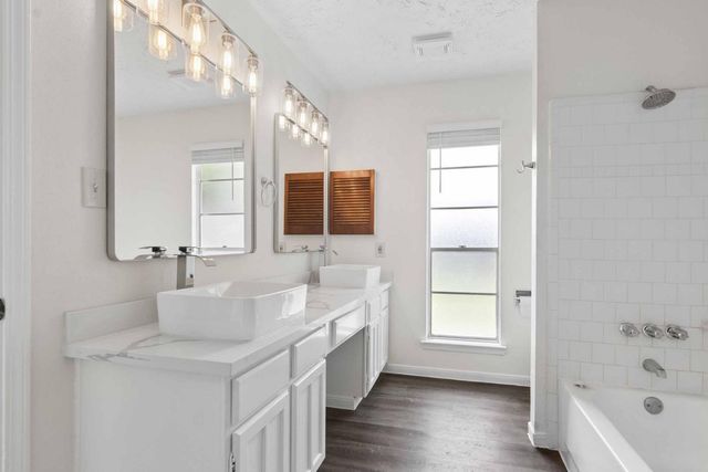 10411 Rabbit Oak Drive, Houston, TX 77065