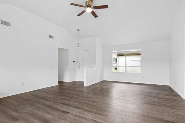 10411 Rabbit Oak Drive, Houston, TX 77065