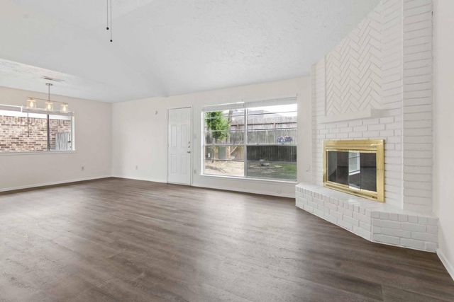 10411 Rabbit Oak Drive, Houston, TX 77065