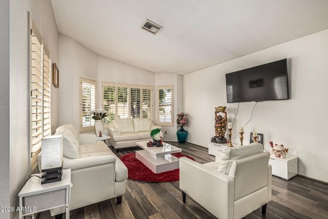 14811 N 44TH Place, Phoenix, AZ 85032